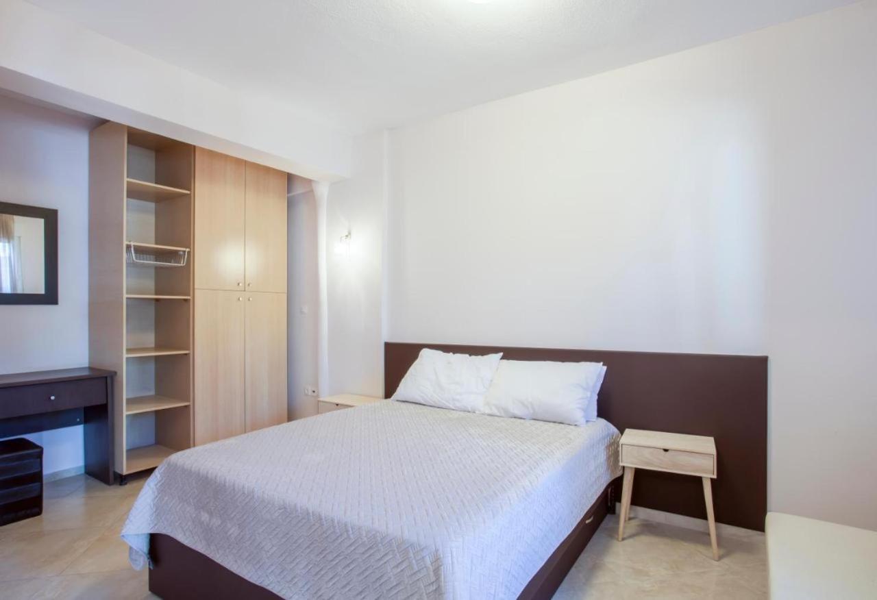 Sea La Vie Apartment Hanioti Exteriör bild